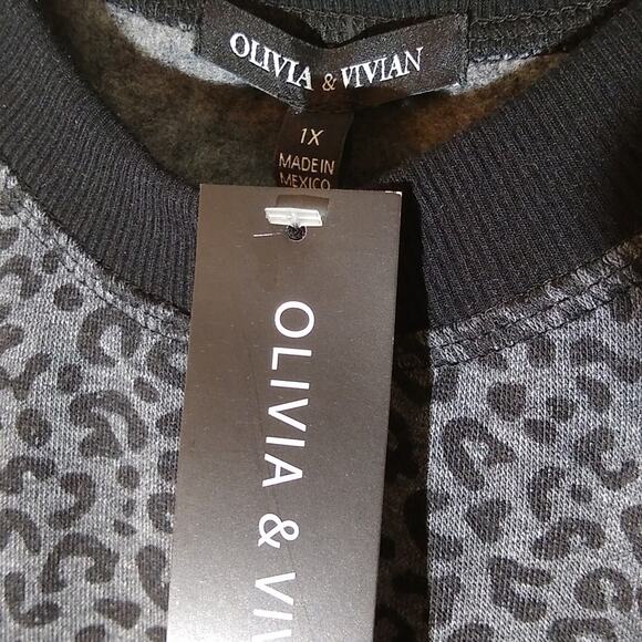 NWT Olivia and Vivian animal print sweatshirt Size 1X - Picture 2 of 7